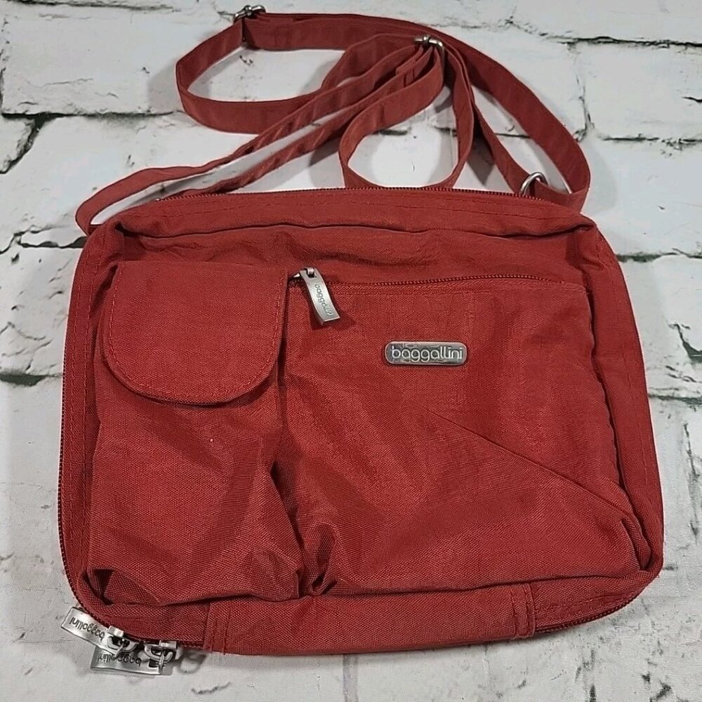 Baggallini Rust Red Crossbody Bag‎ Tote Purse With Pockets